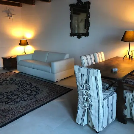 Homesweethome - ,to, Italia بيت للعطل Pavarolo